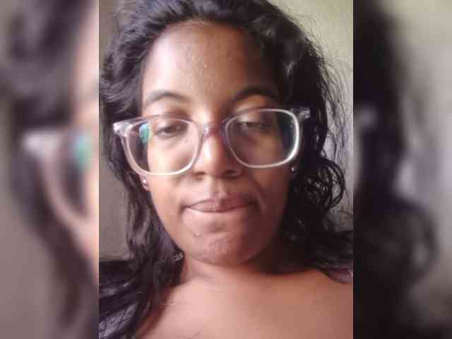 IndianBeaut webcam
