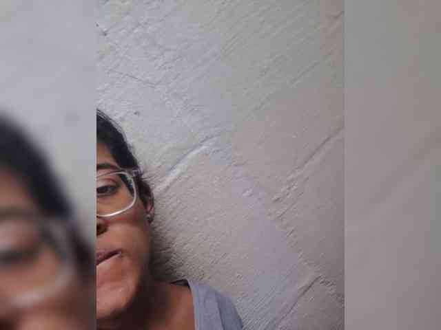 IndianBeaut webcam
