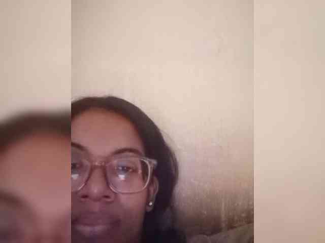 IndianBeaut webcam