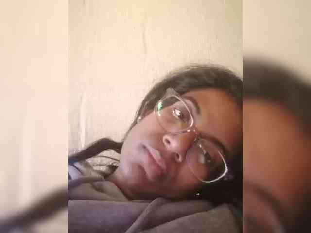 IndianBeaut webcam