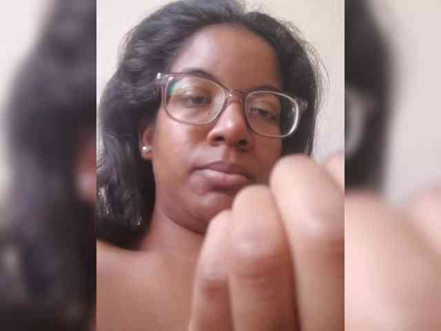 IndianBeaut webcam