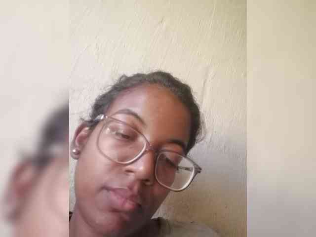 IndianBeaut webcam