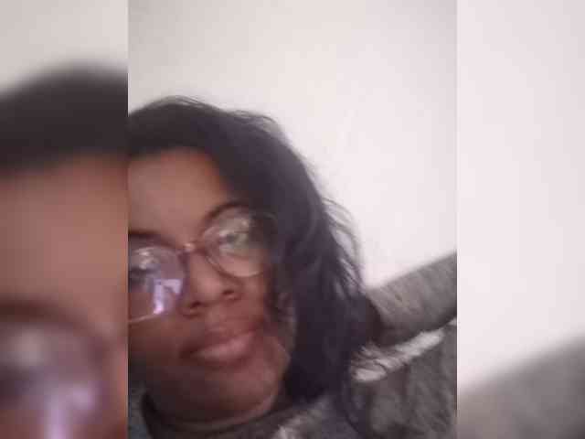 IndianBeaut webcam