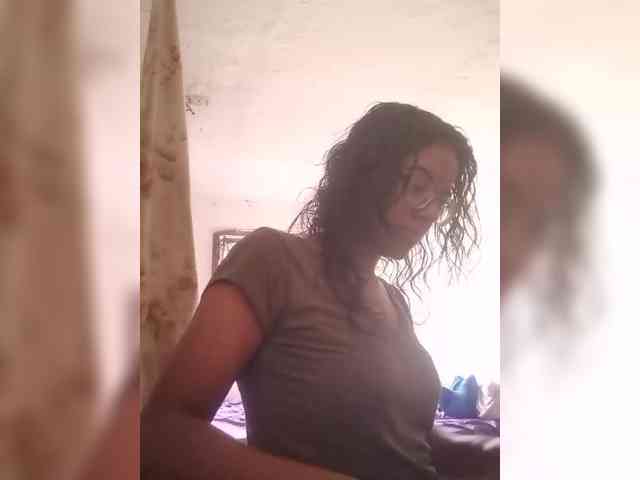 IndianBeaut webcam