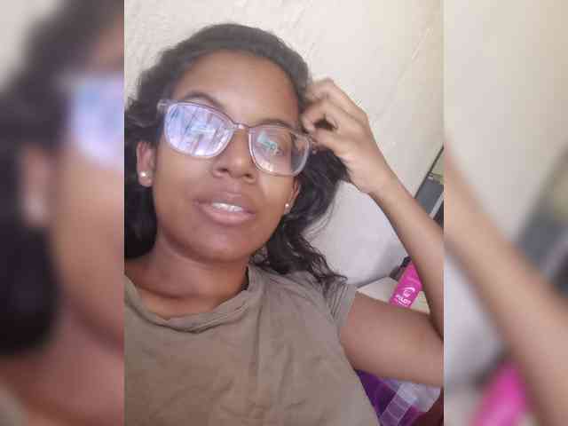 IndianBeaut webcam