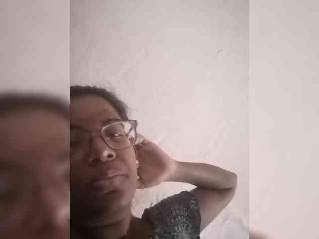 IndianBeaut webcam