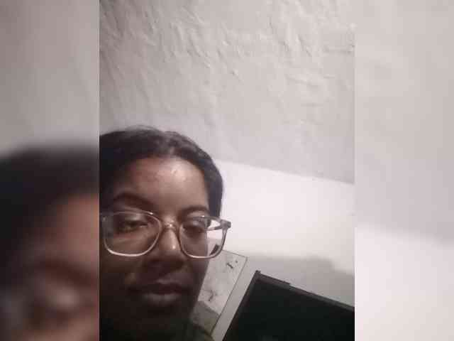 IndianBeaut webcam