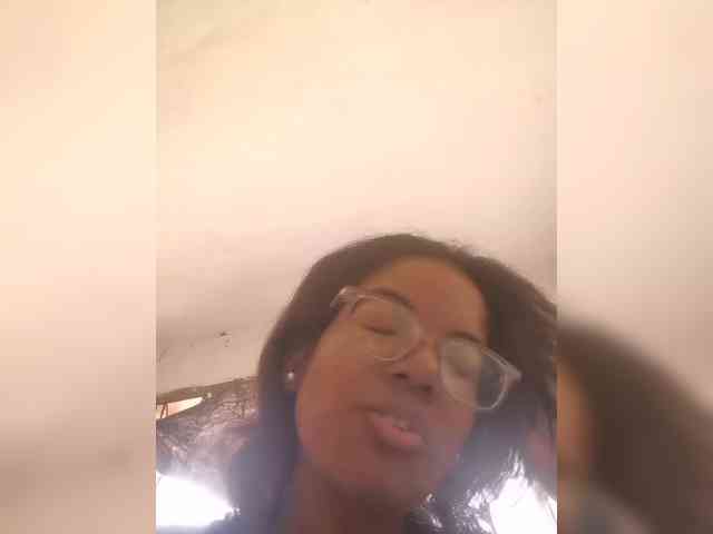 IndianBeaut webcam