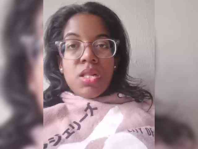 IndianBeaut webcam