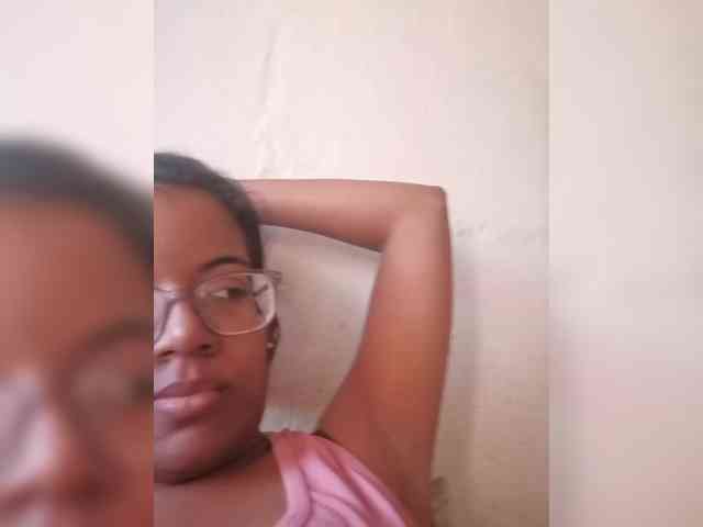 IndianBeaut webcam
