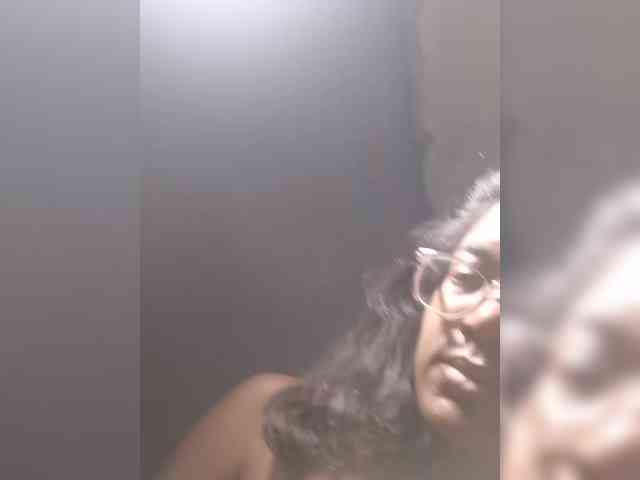 IndianBeaut webcam