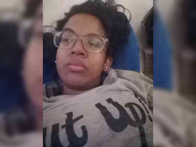 IndianBeaut webcam