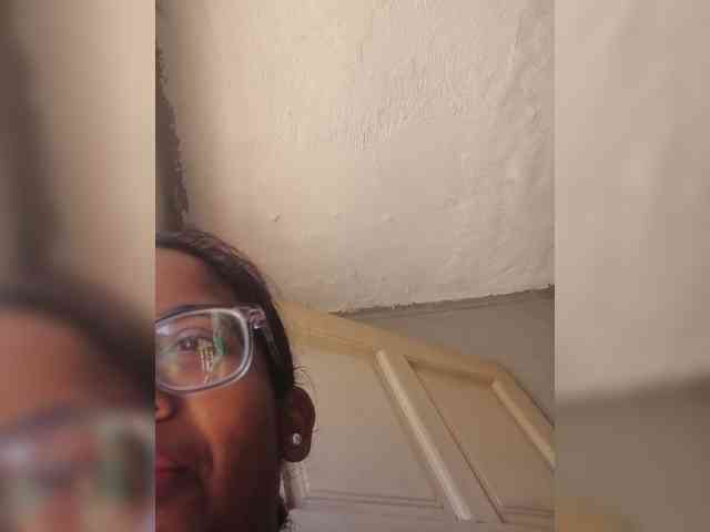 IndianBeaut webcam