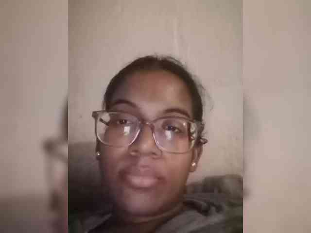 IndianBeaut webcam
