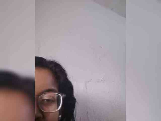 IndianBeaut webcam