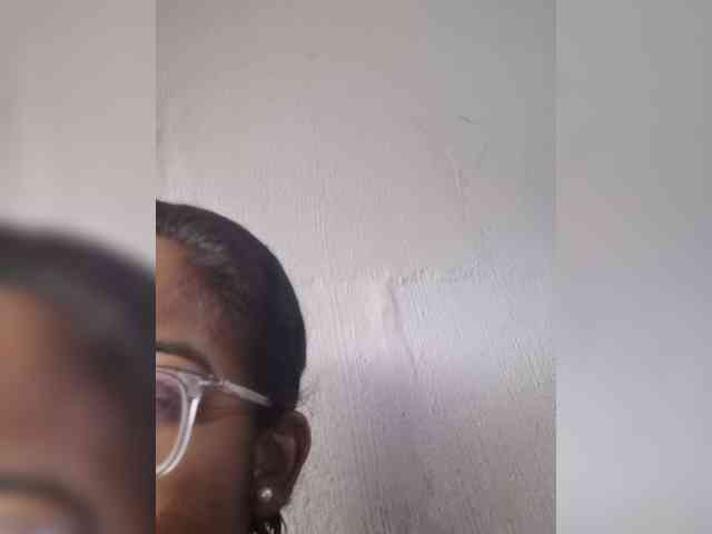 IndianBeaut webcam