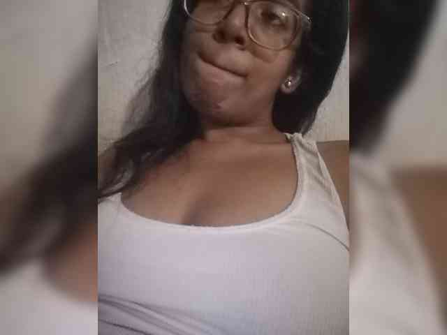 IndianBeaut webcam
