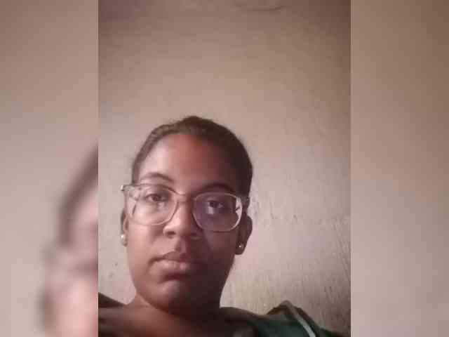 IndianBeaut webcam