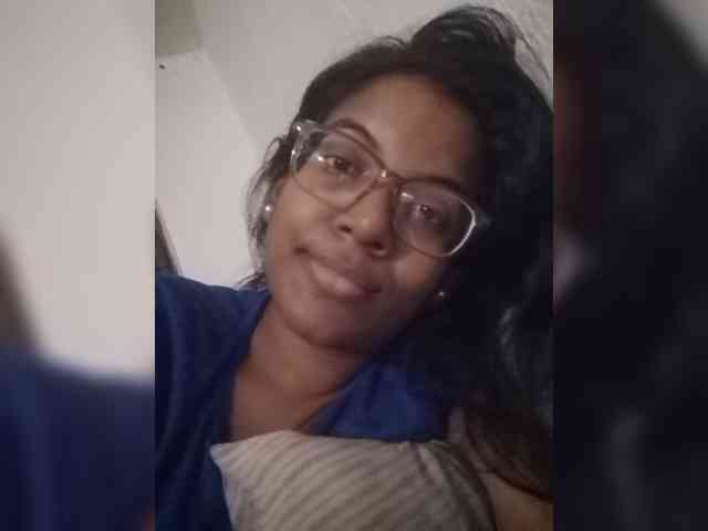 IndianBeaut webcam