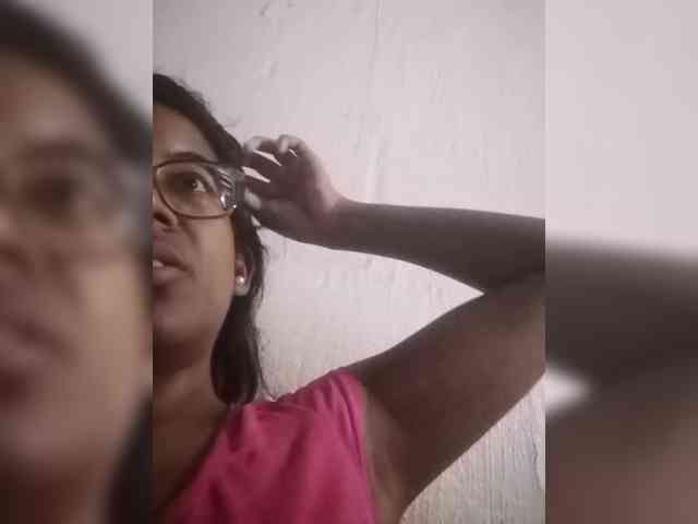 IndianBeaut webcam