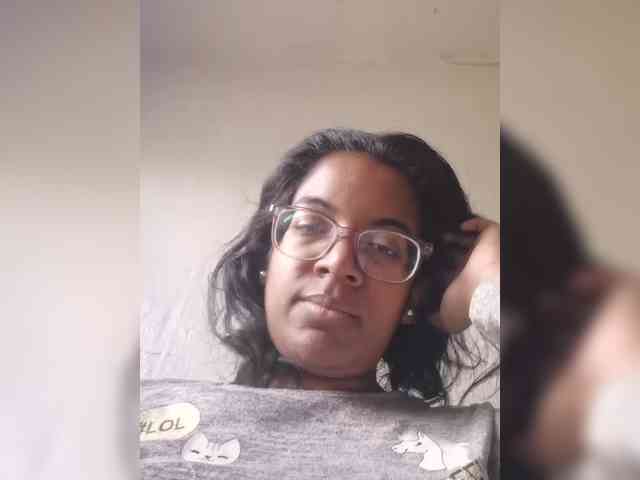 IndianBeaut webcam