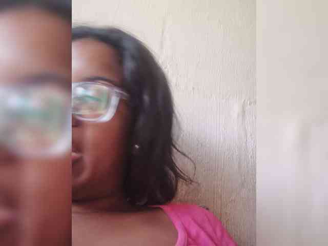 IndianBeaut webcam