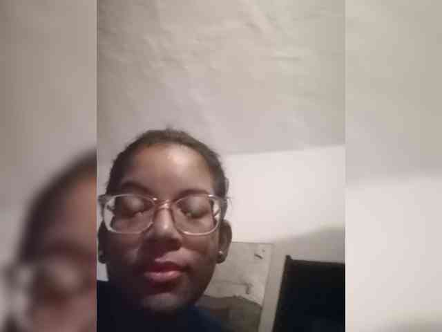 IndianBeaut webcam