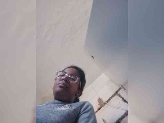 IndianBeaut webcam