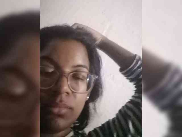 IndianBeaut webcam
