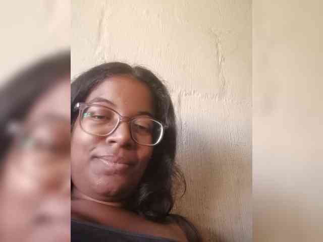 IndianBeaut webcam