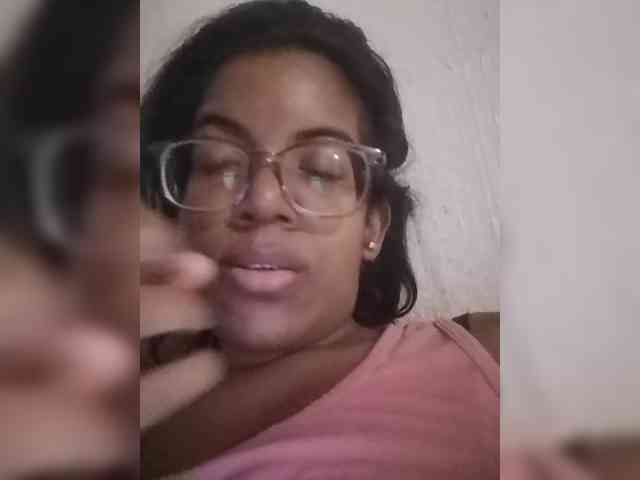 IndianBeaut webcam