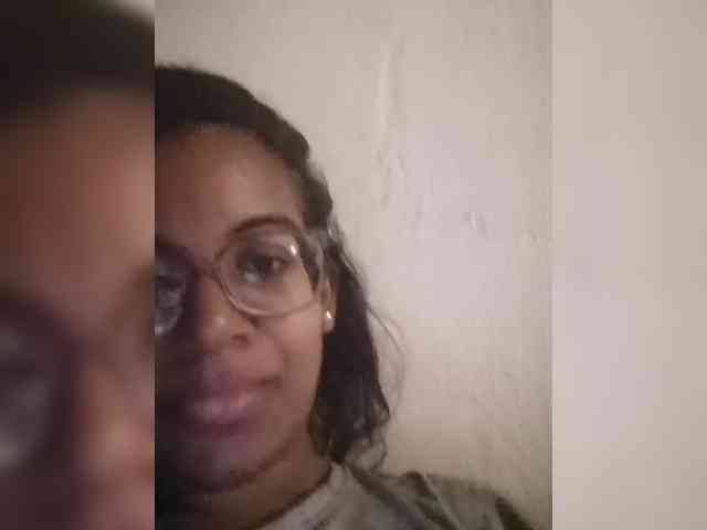 IndianBeaut webcam