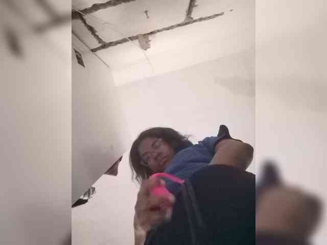 IndianBeaut webcam