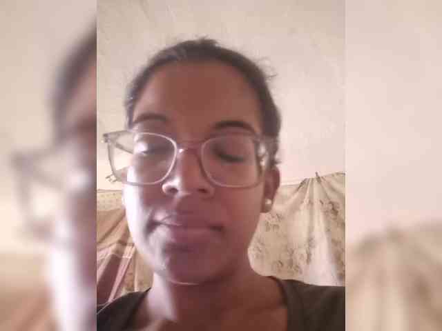 IndianBeaut webcam