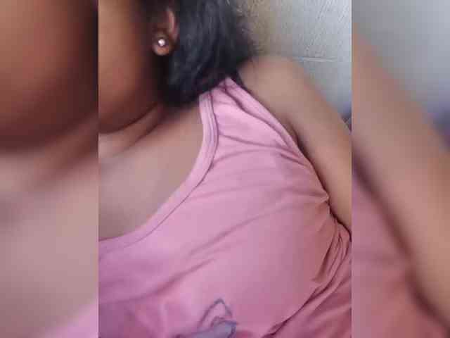 IndianBeaut webcam