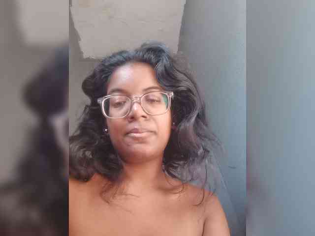 Модель: IndianBeaut