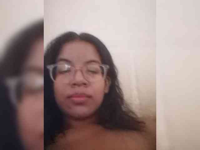 IndianBeaut webcam