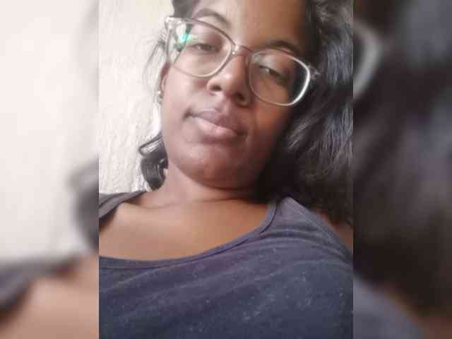 IndianBeaut webcam