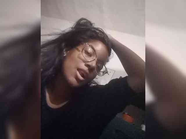 IndianBeaut webcam