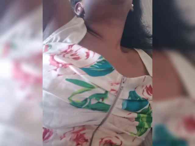 IndianBeaut webcam