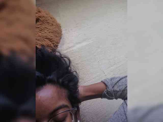 IndianBeaut webcam