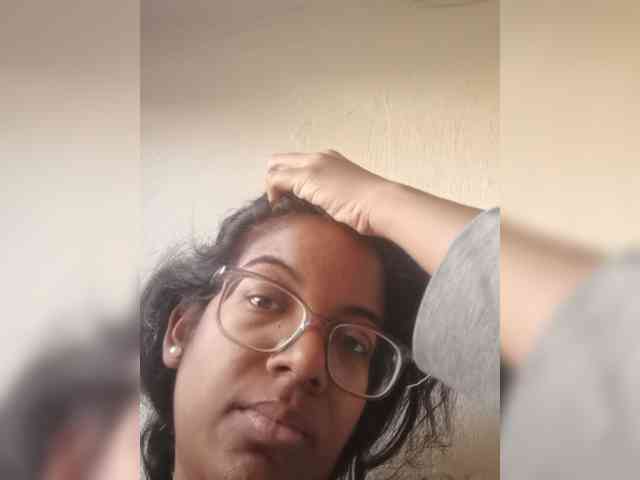 IndianBeaut webcam