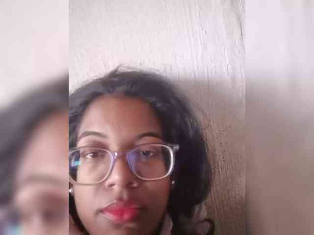 IndianBeaut webcam
