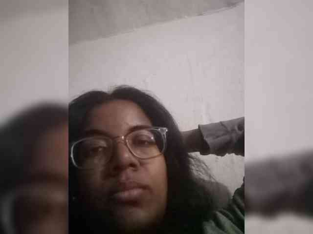 IndianBeaut webcam
