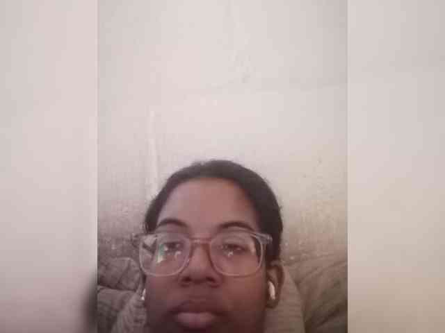 IndianBeaut webcam
