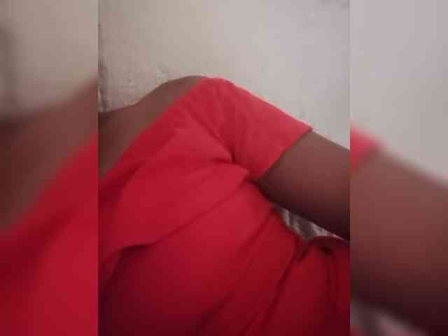 IndianBeaut webcam
