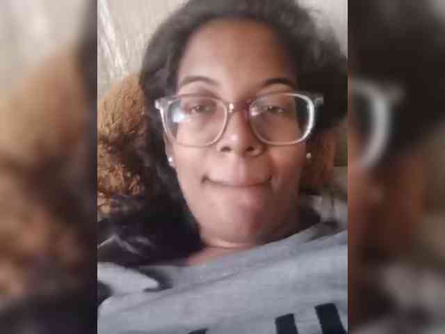 IndianBeaut webcam