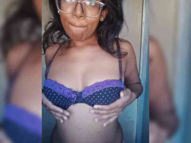 IndianBeaut webcam