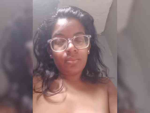 IndianBeaut webcam