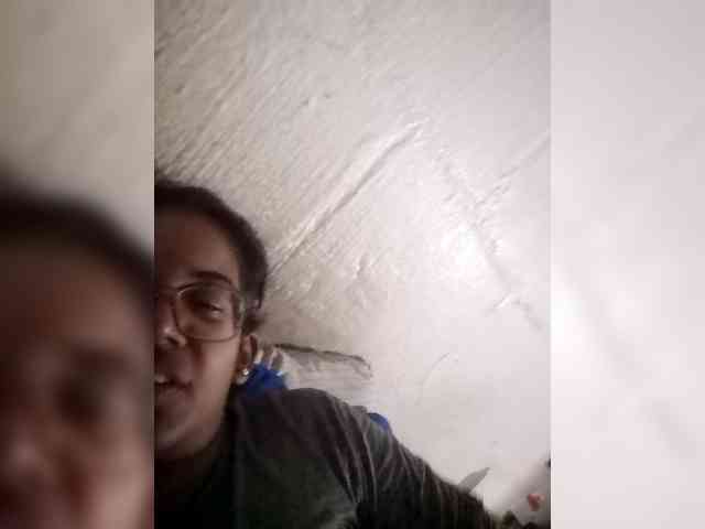 IndianBeaut webcam